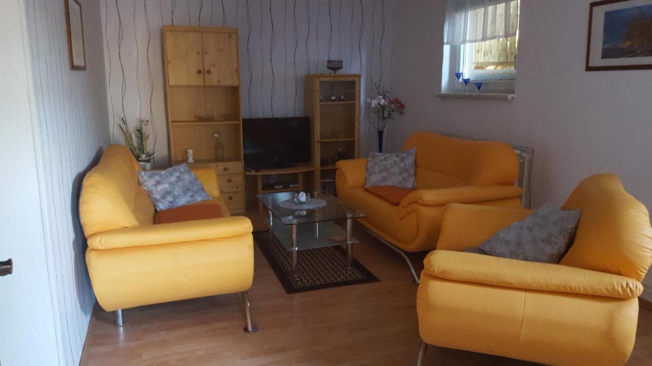 Muehlenblick Apartment คลุทซ์ ภายนอก รูปภาพ